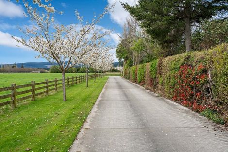 Photo of property in 100 Wingatui Road, Mosgiel, 9024