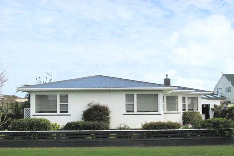 Photo of property in 73 Totara Street, Tawhero, Whanganui, 4501