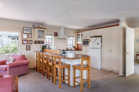 Photo of property in 92 Cambridge Road, Hillcrest, Hamilton, 3216