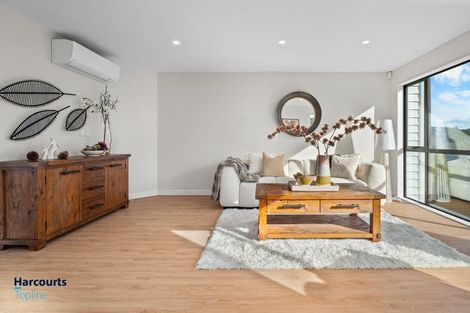 Photo of property in 30 Routley Drive, Glen Eden, Auckland, 0602