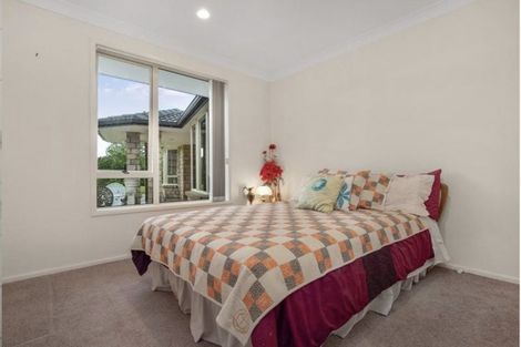 Photo of property in 167 Polo Prince Drive, Alfriston, Auckland, 2105