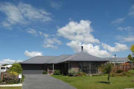 Photo of property in 15 Manahi Place, Woodend, 7610