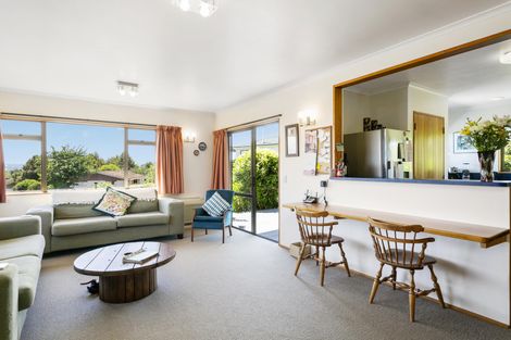 Photo of property in 20 Golders Place, Richmond Heights, Taupo, 3330