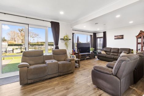 Photo of property in 8 Arowhenua Station Road, Kerrytown, Timaru, 7973