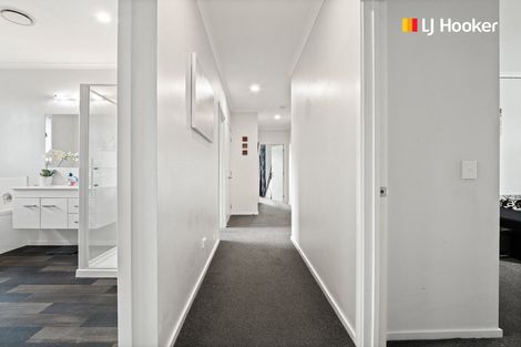 Photo of property in 32 Calluna Crescent, Mosgiel, 9024