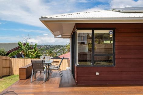 Photo of property in 4/10 Heathglen Place, Bayview, Auckland, 0629