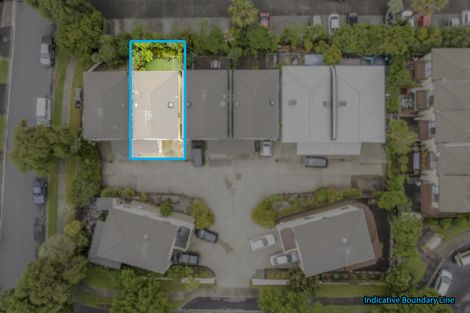 Photo of property in 3/2 Sunnydale Place, Oteha, Auckland, 0632