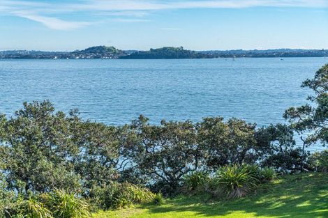 Photo of property in 23 Cliff Road, Saint Heliers, Auckland, 1071