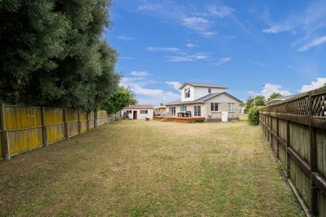 Photo of property in 4 Churchill Place, Cambridge, 3434