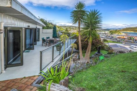 Photo of property in 5a Acheron Road, Paremata, Porirua, 5026