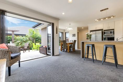 Photo of property in 7 Patu Way, Patumahoe, Pukekohe, 2679