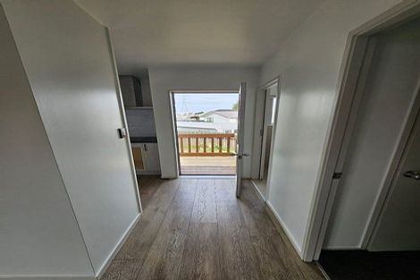 Photo of property in 2/29 Takanini Road, Takanini, 2112