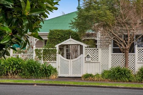 Photo of property in 67 Broadway, Waitara, 4320