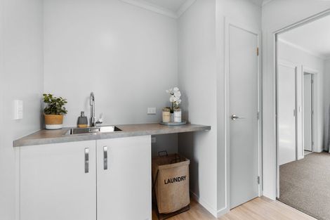 Photo of property in 142 Waenga Drive, Cromwell, 9310