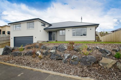 Photo of property in 30 Grandvista Drive, Green Island, Dunedin, 9018