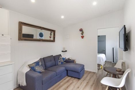 Photo of property in 49 Walton Road, Paraparaumu Beach, Paraparaumu, 5032