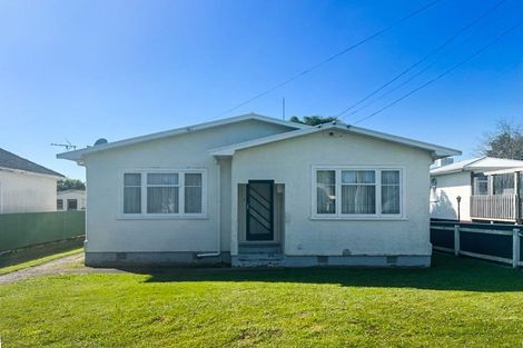 Photo of property in 3 Emerson Street, Aramoho, Whanganui, 4500