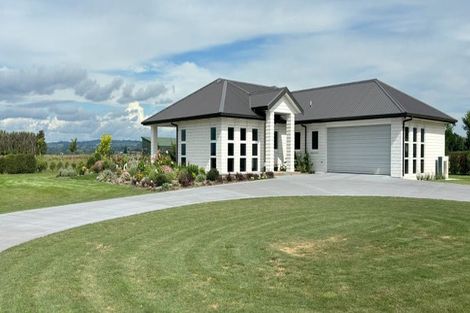 Photo of property in 60 Turangi Road, Motunui, Waitara, 4383