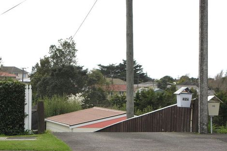 Photo of property in 42a Omata Road, Marfell, New Plymouth, 4310