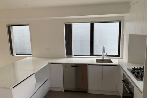 Photo of property in 94d Bay Street, Red Beach, 0932