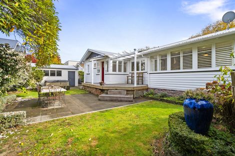 Photo of property in 44 Manapouri Crescent, Hokowhitu, Palmerston North, 4410