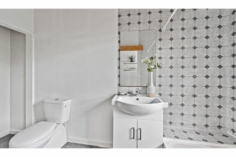 Photo of property in 15 Taramea Place, Addington, Christchurch, 8024