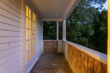 Photo of property in 386 Upper Harbour Drive, Greenhithe, Auckland, 0632