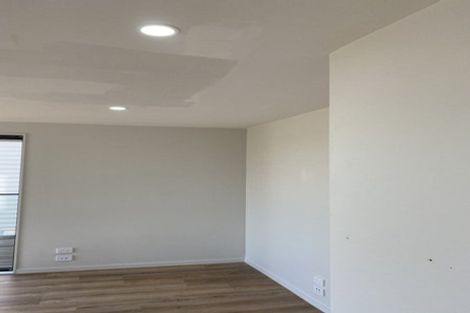 Photo of property in 17 Marumaru Lane, Manurewa, Auckland, 2102