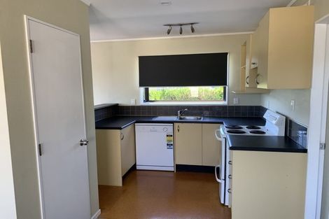 Photo of property in 21 Fenchurch Grove, Stokes Valley, Lower Hutt, 5019