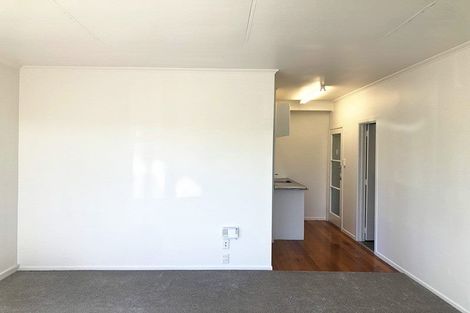 Photo of property in 12-14 Clevedon Road, Papakura, 2110