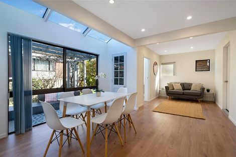 Photo of property in 1/6 Glucina Avenue, West Harbour, Auckland, 0618