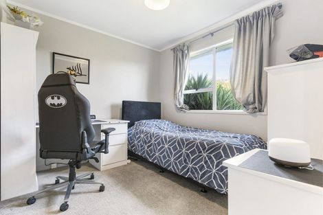 Photo of property in 36 Verbena Road, Birkdale, Auckland, 0626
