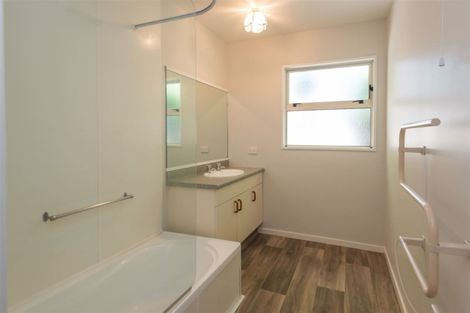 Photo of property in 1/50 Division Street, Riccarton, Christchurch, 8041