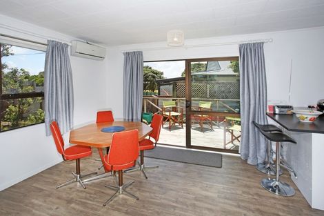 Photo of property in 22 Cordyline Road, Port Waikato, Tuakau, 2695