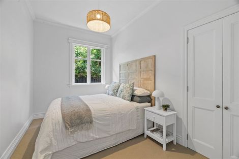 Photo of property in 59 Weston Road, St Albans, Christchurch, 8052