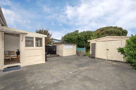 Photo of property in 398 Keyes Road, New Brighton, Christchurch, 8083