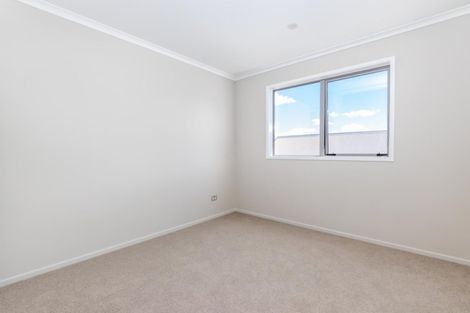 Photo of property in 9 Weta Road, Hobsonville, Auckland, 0616
