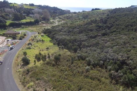 Photo of property in 129 Stratford Drive, Cable Bay, 0420