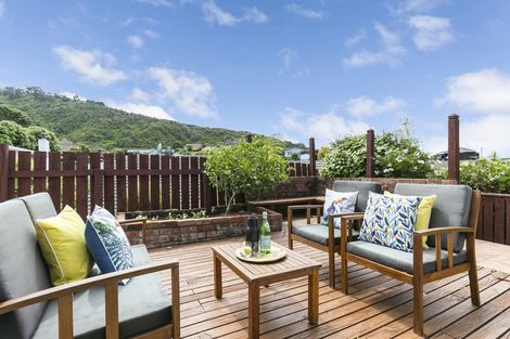 Photo of property in 3 Kau Kau Way, Ngaio, Wellington, 6035