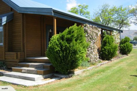 Photo of property in 5 Railway Place, Fairlie, 7925