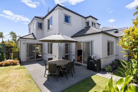 Photo of property in 34 Terracotta Drive, Blockhouse Bay, Auckland, 0600