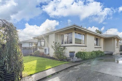 Photo of property in 98 Edinburgh Crescent, Waikiwi, Invercargill, 9810