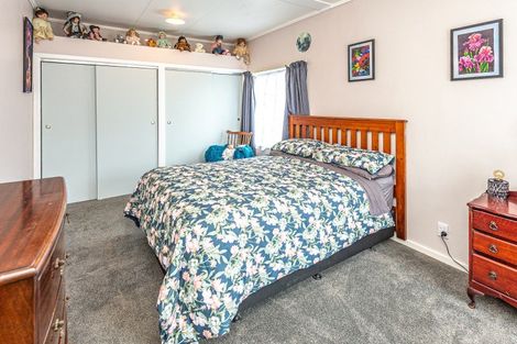 Photo of property in 143 Cornfoot Street, Castlecliff, Whanganui, 4501