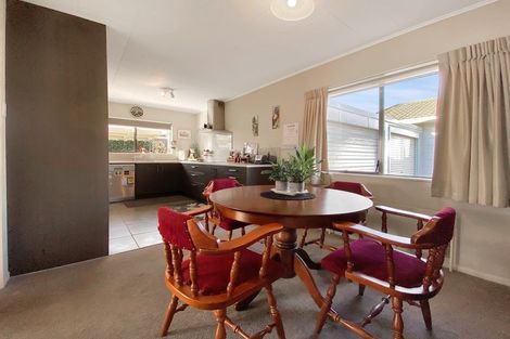 Photo of property in 2/1367 Hinemoa Street, Rotorua, 3010