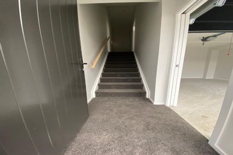 Photo of property in 5 Pukakaho Lane, Papatoetoe, Auckland, 2025