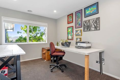 Photo of property in 33 Mervyn Place, Ohauiti, Tauranga, 3112