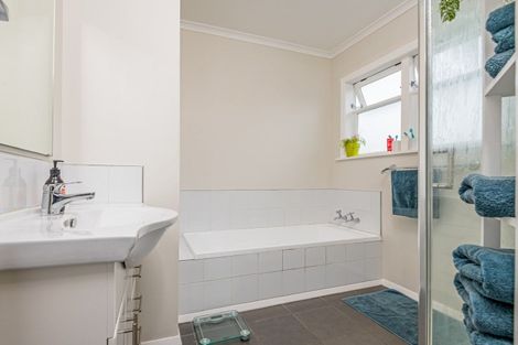 Photo of property in 38 Tay Street, Woodville, 4920