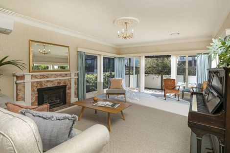 Photo of property in 58 Williamson Avenue, Belmont, Auckland, 0622