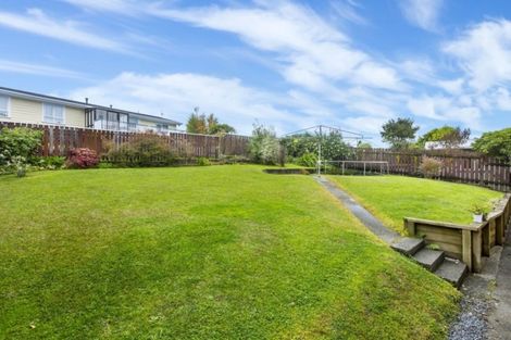 Photo of property in 26 Fendalton Crescent, Pinehaven, Upper Hutt, 5019