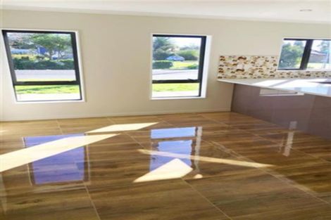 Photo of property in 1 Takahe Avenue, Takanini, 2112